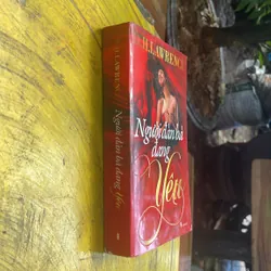 COMBO D.H. LAWRENCE: NGƯỜI TÌNH CỦA PHU NHÂN CHATTERLEY - NGƯỜI ĐÀN BÀ ĐANG YÊU 717169