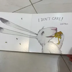 NGOẠI VĂN tiếng anh trẻ em : Bear and Hare - MINE! - Emily Cravett -MACMILLAN  1027789