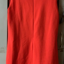 Đầm đỏ suông nơ chéo vai 478203