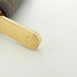 Ví Zippy Monogram Louis Vuitton M41894 622402