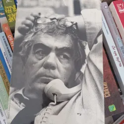 He got hungry and forgot his manners 931014