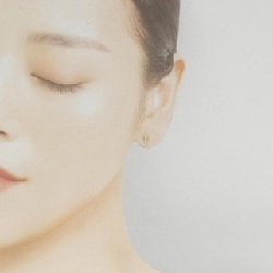 K10YG Bông tai kim cương chéo 0.02CT - Hàng hiệu Authentic 872283