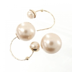 Khuyên tai Dior Tribal của Christian Dior 627318