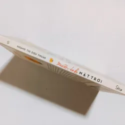 Muôn Ánh Mặt Trời - Hoàng Thị Diệu Thuần 926594