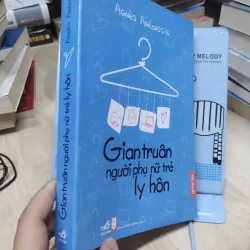 Sách: Gian truân người phụ nữ trẻ li hôn - TG: Agnes Abecassis (B1) 934302