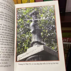CHẾ ĐỘ ĐÀO TẠO VÀ TUYỂN DỤNG QUAN CHỨC THỜI LÊ SƠ (1428-1527), Bản bìa cứng 966427