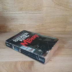 Misery -  Stephen King 708583