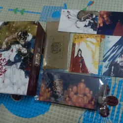 BOXSET LOẠN THẾ VI VƯơNG BẢN TOÀN TẬP + 4 POSCARD + HỘP NOTE + THƯ NHÀ