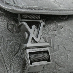Túi đeo chéo Louis Vuitton Monogram Shadow Voyage PM M25121 - Hàng hiệu Chính hãng 802307