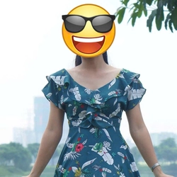 Đầm Elise size S , chất mát nhẹ, thích hợp đi chơi mùa hè 362967