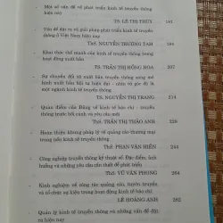 KINH TẾ TRUYỀN THÔNG LÝ LUẬN THỰC TIỄN VÀ KINH NGHIỆM 761489