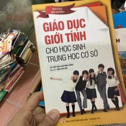 Sách Giáo dục giới tính cho học sinh trung học cơ sở