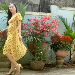 Đầm bông vàng voan đẹp 2 lớp 925352