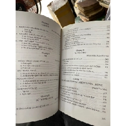 Giáo trình văn học dân gian - Gs. Ts. Vũ Anh Tuấn chủ biên 1013052