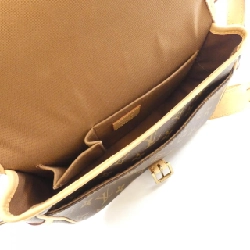 Túi xách vai Louis Vuitton Monogram Salony M42250 613331