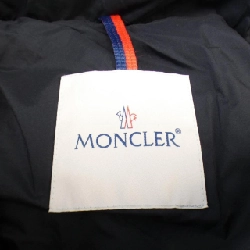 Áo khoác lông vũ MONCLER 636441