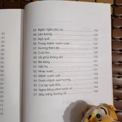 [2 cuốn] Cảm thức thời gian - Thơ (Phạm Thái Quỳnh) + Ngân ngấn phù sa - Thơ (Lưu T.Vương) 975627