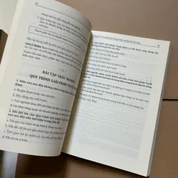 Bí quyết để có nhiều khách hàng ổn định và kiếm tiền bền vững - Davis Truyền 738280