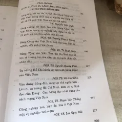 Giữ vững nền tảng tư tưởng tăng cường sự lãnh đạo của đảng trong tình hình mới 1000245
