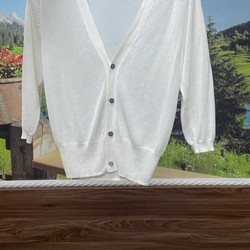 Áo khoác len cardigan trắng mỏng size S - mới 99% 78749