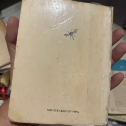 Kiến và chim bồ câu - nxb cầu vồng, sách in màu siêu đẹp  1011016