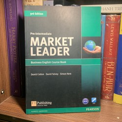 MARKET LEADER : Business English Course Book (Pre-intermediate) 