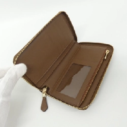 【Sản phẩm mới】Ví Coach 88913 622536