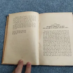 VỀ CHUYÊN CHÍNH VÔ SẢN 688725