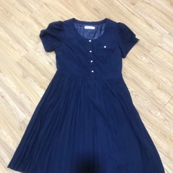 Đầm nữ màu xanh dương đậm size M