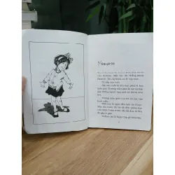 Junie B. Jones và chiếc xe buýt bốc mùi ngớ ngẩn – Barbara Park 574106