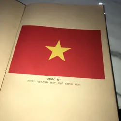 Việt Nam đất nước Anh Hùng  738096