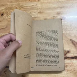 II Sách Xưa: Hãy Để Ngày Ấy Lụi Tàn - GIÊRƠN GOĐƠN - 1982 680695