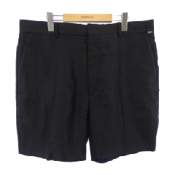 Quần short FENDI FB0521 AKCC - Hàng hiệu Chính hãng