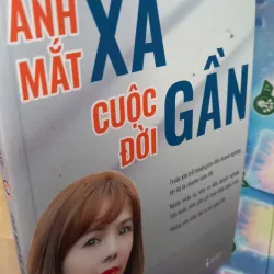 ánh mắt xa cuộc đời gần 1032268