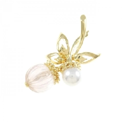 Brooch từ Mikimoto Giáng sinh từ thiện 2007