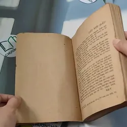 [MIỄN PHÍ BỌC SÁCH] [XƯA] Hoàng Sa - Trường Sa (1988) - Nguyễn Q. Thắng 776068