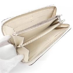 Ví Zippy Mahina Louis Vuitton M61869 623082