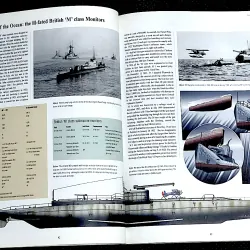 SUBMARINES War Beneath the Waves from 1776 to the Present day 993366