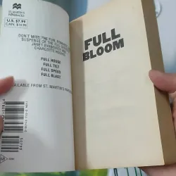 Full Bloom - Janet Evanovich & Charlotte Hughes 1027582