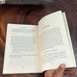 Alain De Botton - Luận Về Yêu & Proust Có Thể Thay Đổi Cuộc Đời Của Bạn Như Thế Nào - 2018 1039313