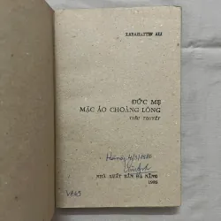 ĐỨC MẸ MẶC ÁO CHOÀNG LÔNG - Sabahattin Ali 993413