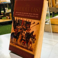 The Middle East: 2000 Years of History from the Rise of Christianity to the Present Day 385777