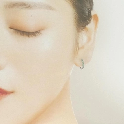 K18WG Emerald Hoop Earrings - Hàng hiệu Authentic 868749