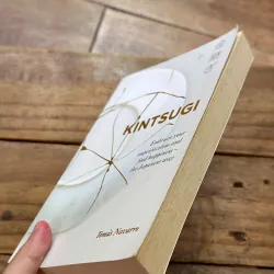 Kintsugi: Embrace your imperfections and find happiness - the Japanese way - Tomás Navarro 734944
