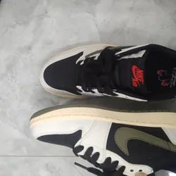 Travis Scott Jordan 1 Low Olive 590444