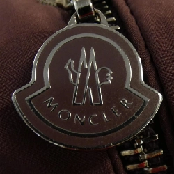 Moncler MONCLER 20939467810 Áo khoác lông 631909