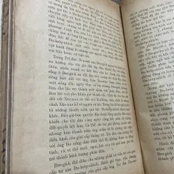 Lịch sử sân khấu thế giới , khoảng 110 trang  1018064