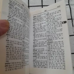 Tủ điển bỏ túi học sinh ANH VIỆT. 40.000 từ. Nhoam bs. Hùng Thắng 693028