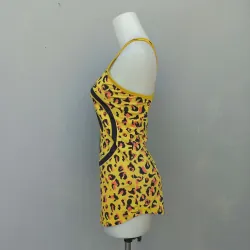 Áo thể thao ba lổ họa tiết màu vàng 932385