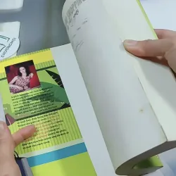 Tín Đồ Shopping Và Chị Gái - Sophie Kinsella 744775